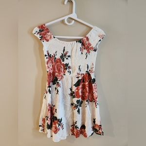 TOBI Off the Shoulder Stretch Floral Dress